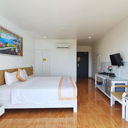 Home Park Hotel 두옹 동 외부 사진