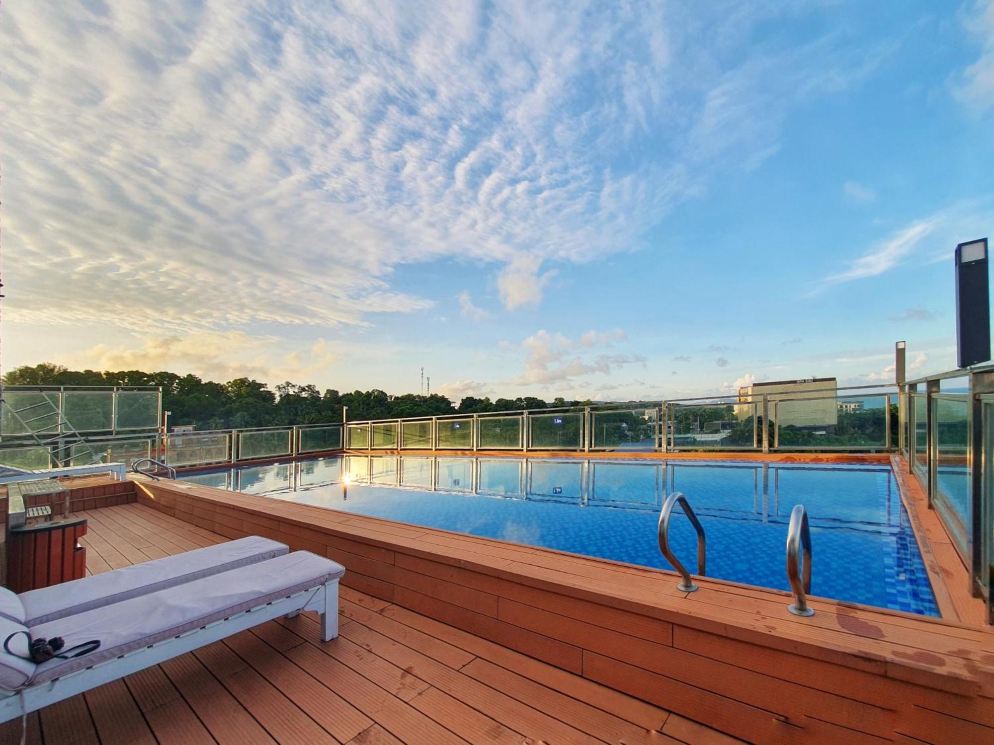 Home Park Hotel 두옹 동 외부 사진