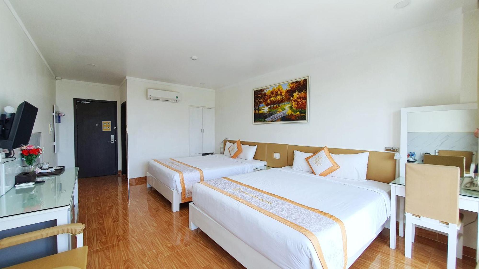 Home Park Hotel 두옹 동 외부 사진