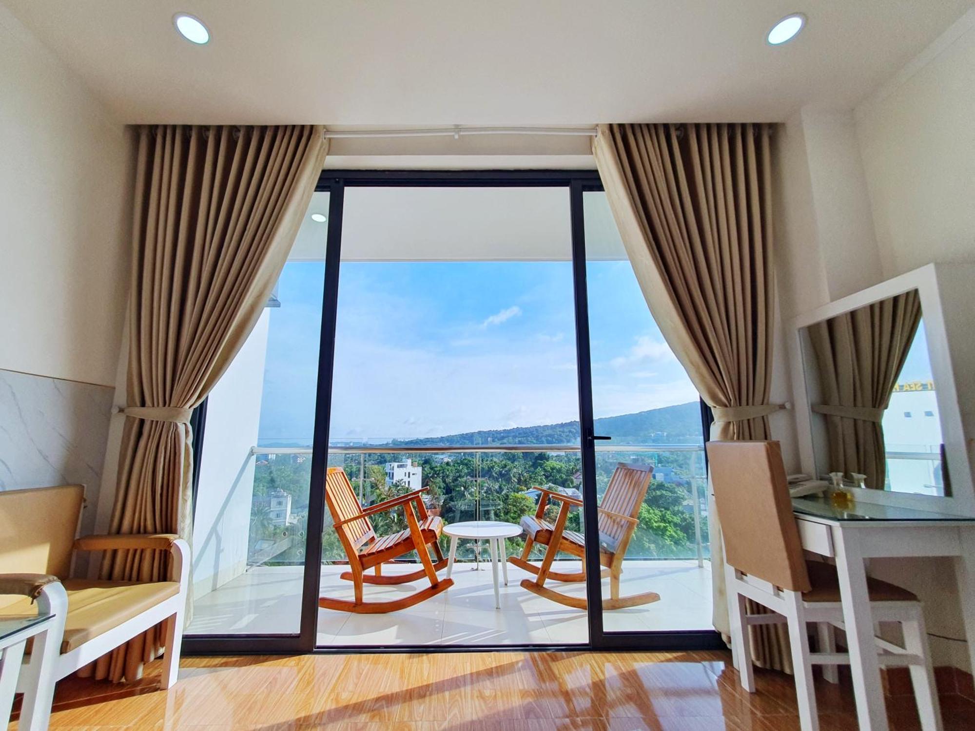 Home Park Hotel 두옹 동 외부 사진