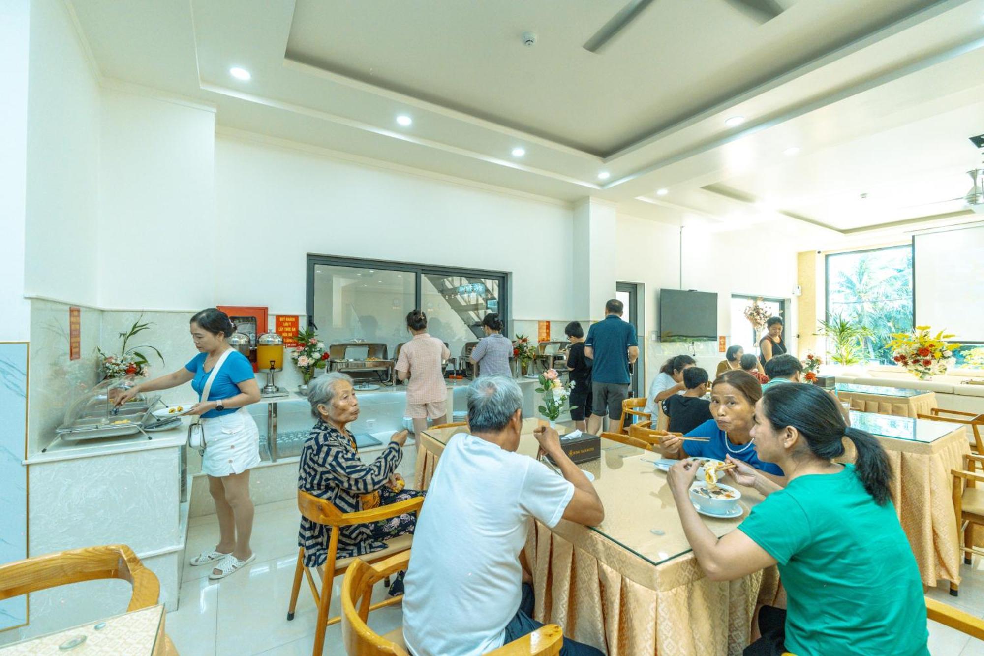 Home Park Hotel 두옹 동 외부 사진